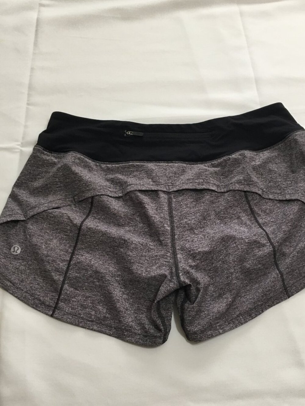 Lululemon Speed Up Short Long 4" Updated Fit Heather Lux Multi Black Size 8